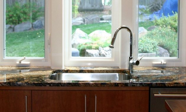 Kitchen Faucet On Side Of Sink Luxury Why Faucets Are Worth Azib for size 1271 X 800
