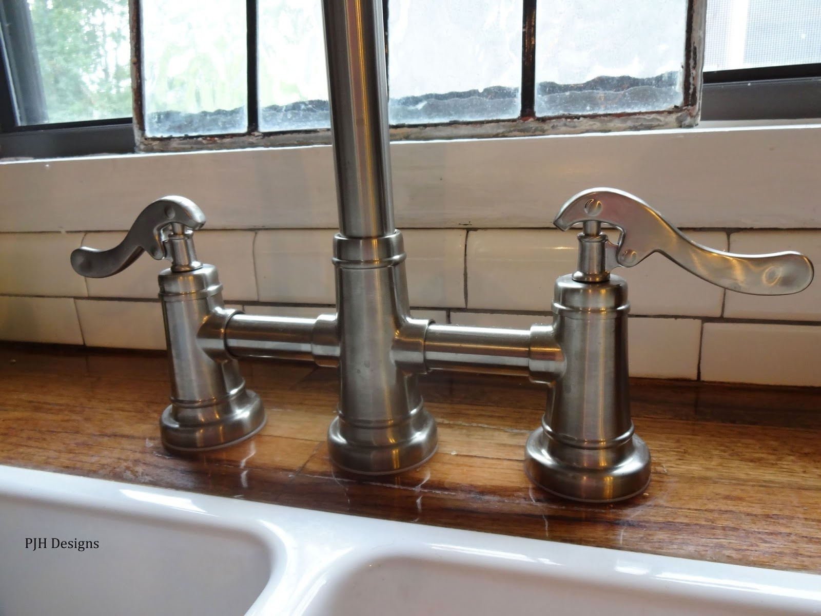 pump faucet for kitchen sink