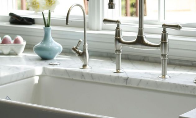 This Beautiful Rohl Sink And Faucet Give Your Kitchen A Classic Look for proportions 853 X 1280