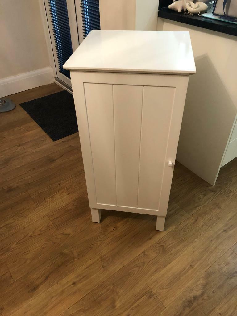 John Lewis St Ives Towel Cupboard Bathroom Furniture In Amersham intended for dimensions 768 X 1024