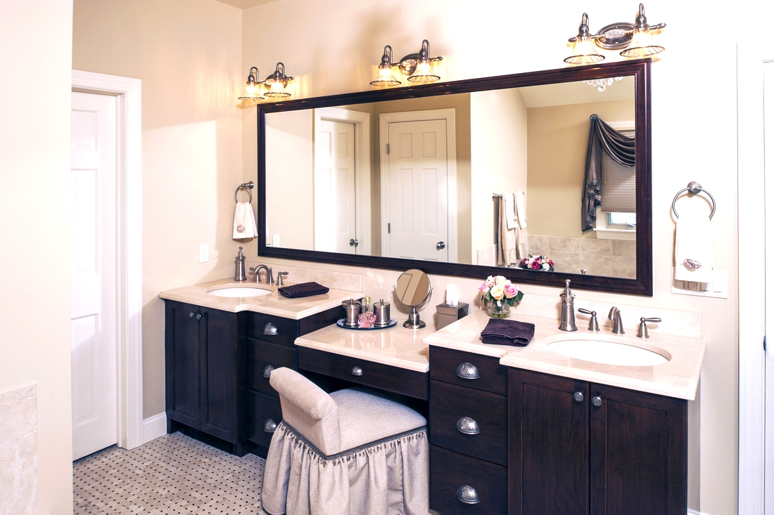 Obsession Bathroom Vanities With Makeup Vanity Desk Home Furniture within size 1100 X 733