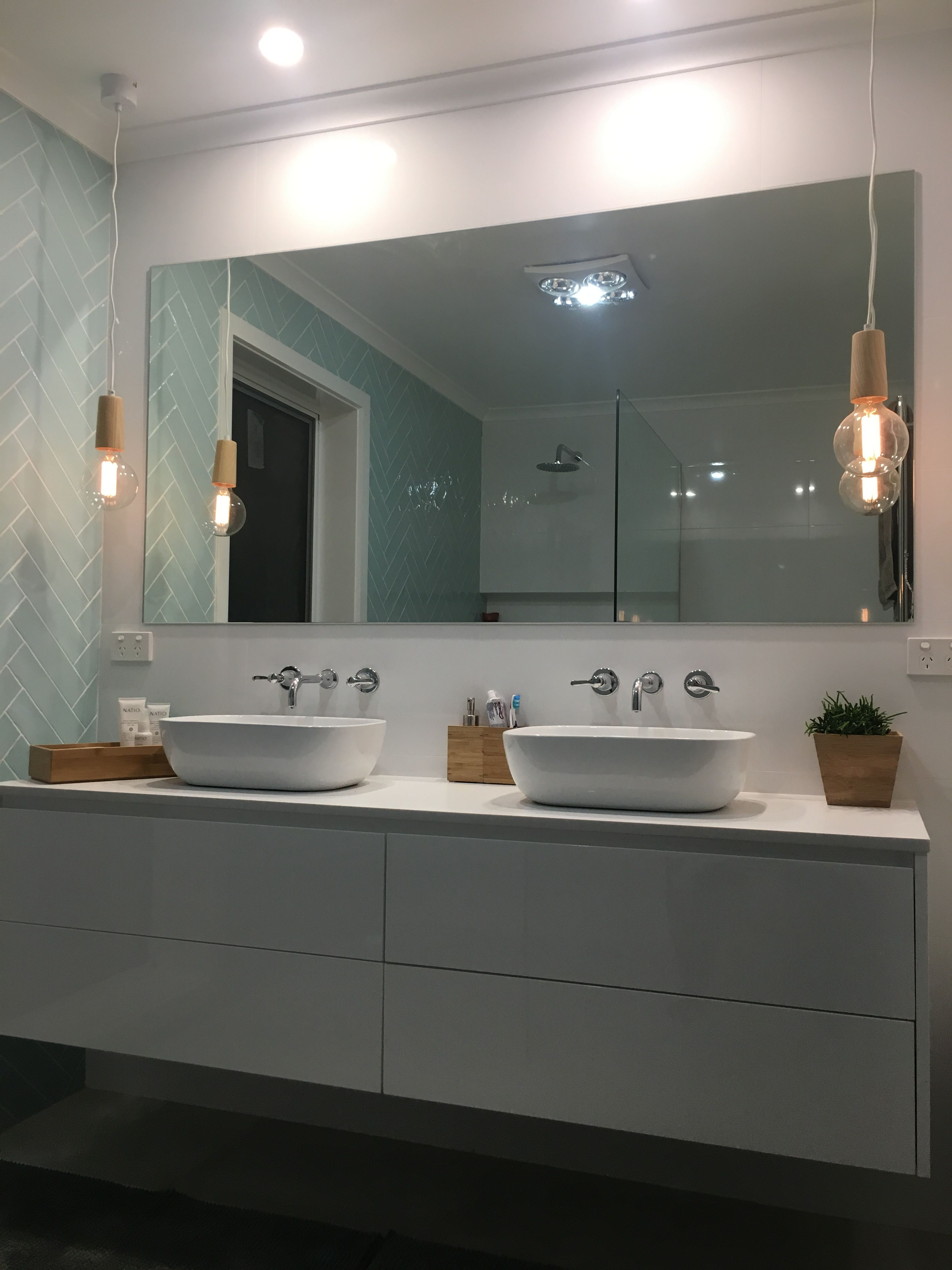 Pin Lucia F On New Apt In 2019 Bathroom Bathroom Lighting with regard to size 3024 X 4032