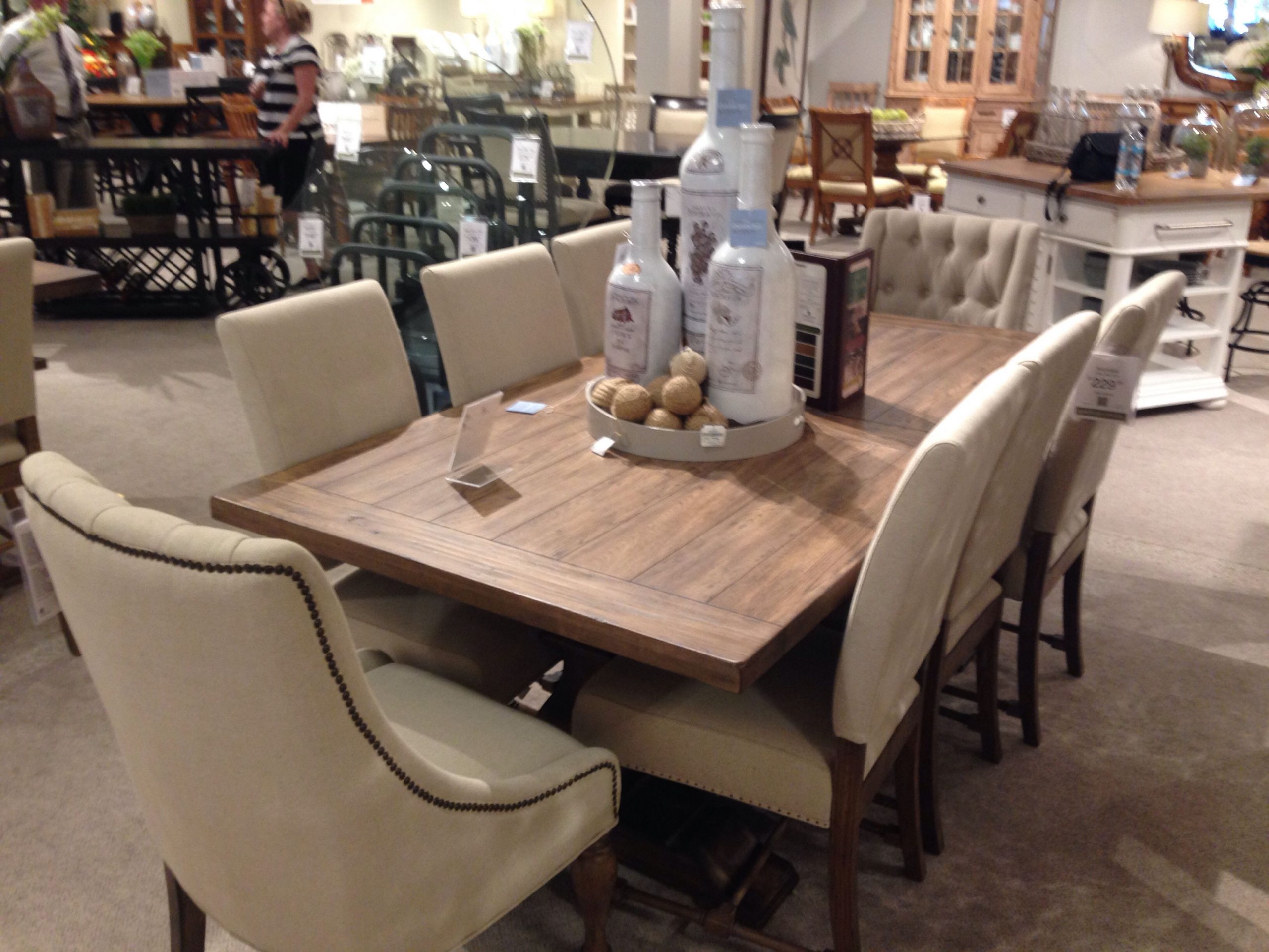 Avondale Table Havertys In 2020 Table Dining Table Chairs with dimensions 3264 X 2448