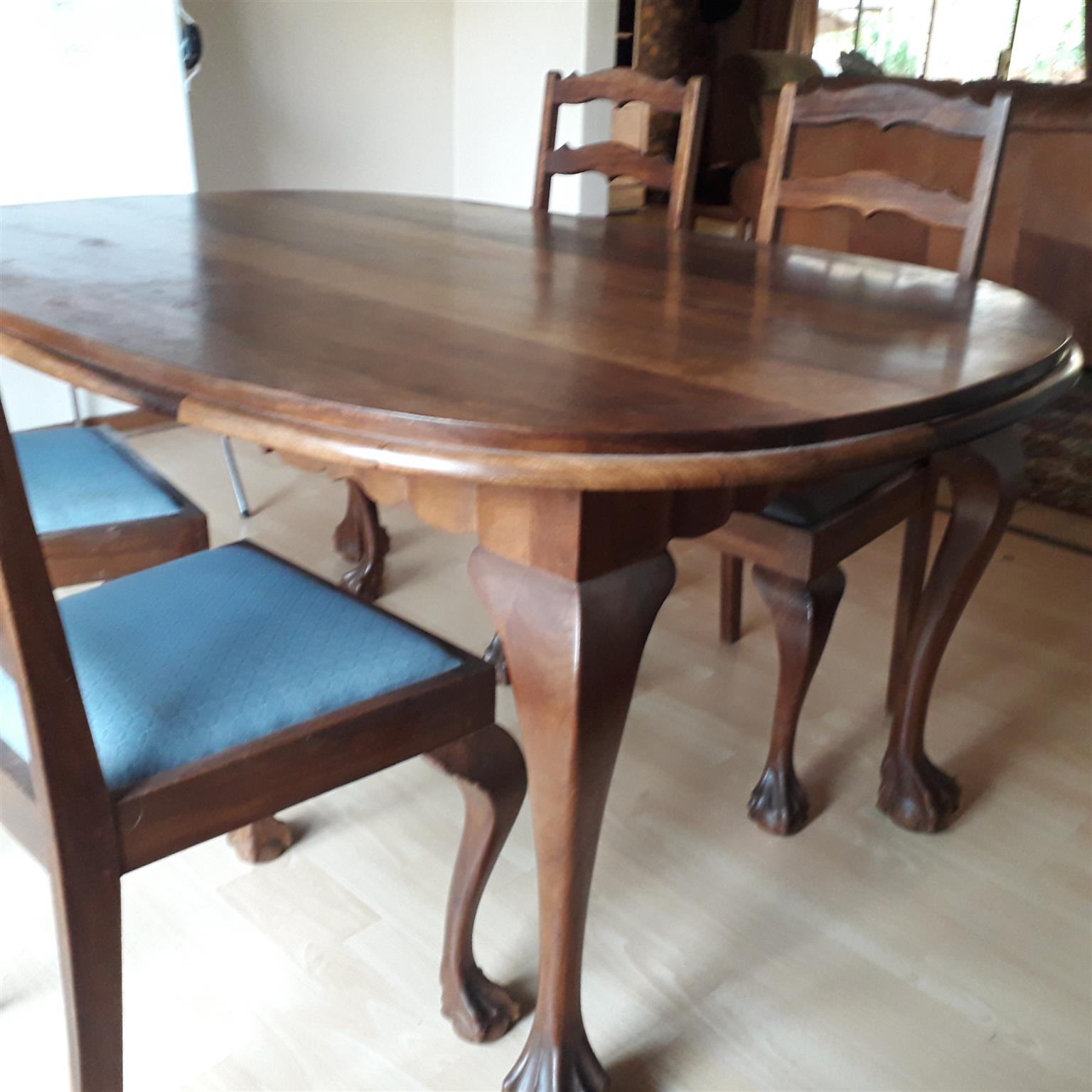 Beautiful Kiaat Dining Room Table With 6 Chairs with measurements 1536 X 1536