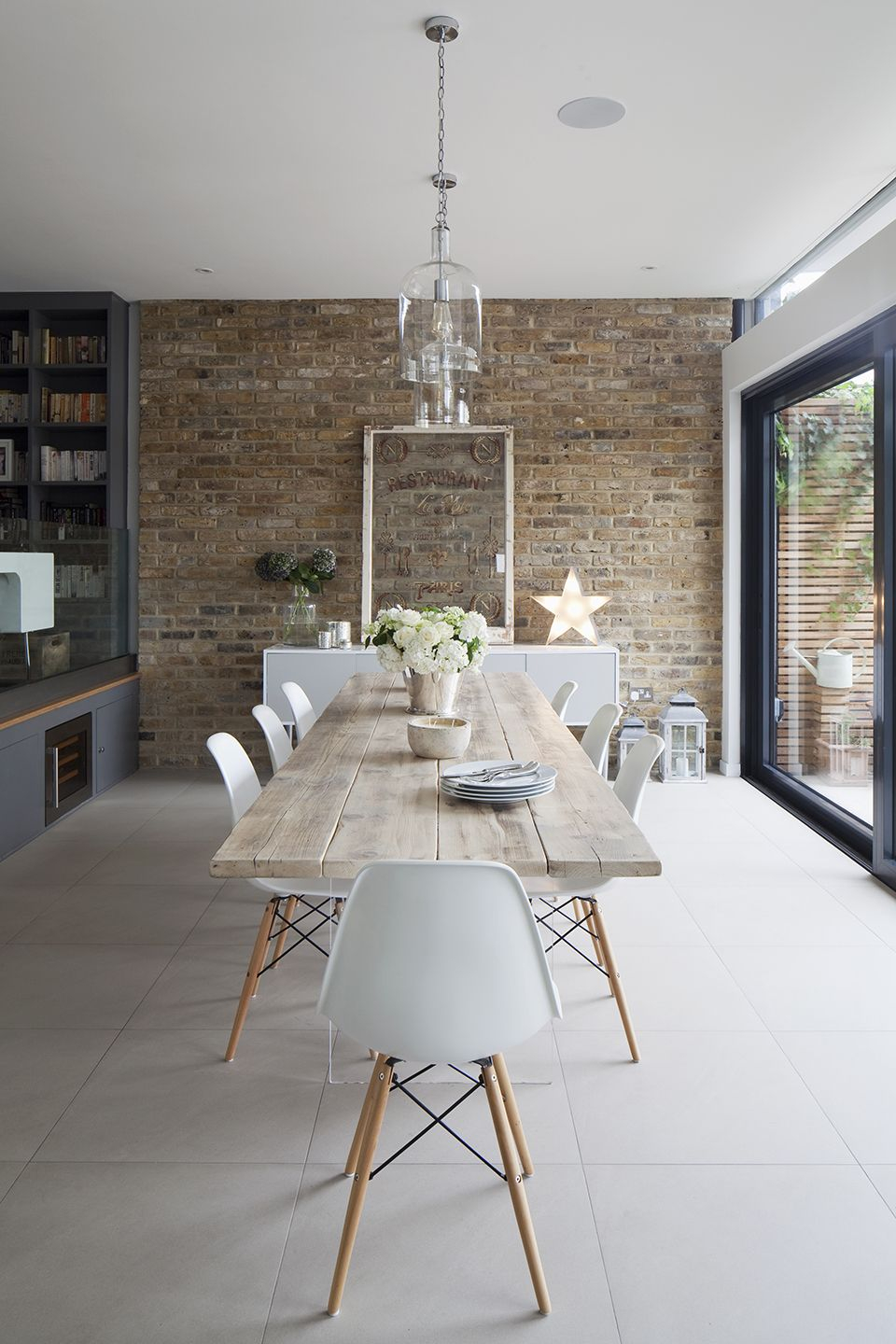 Broadgates Road Granit Dining Area With Glass Pendant for measurements 960 X 1440