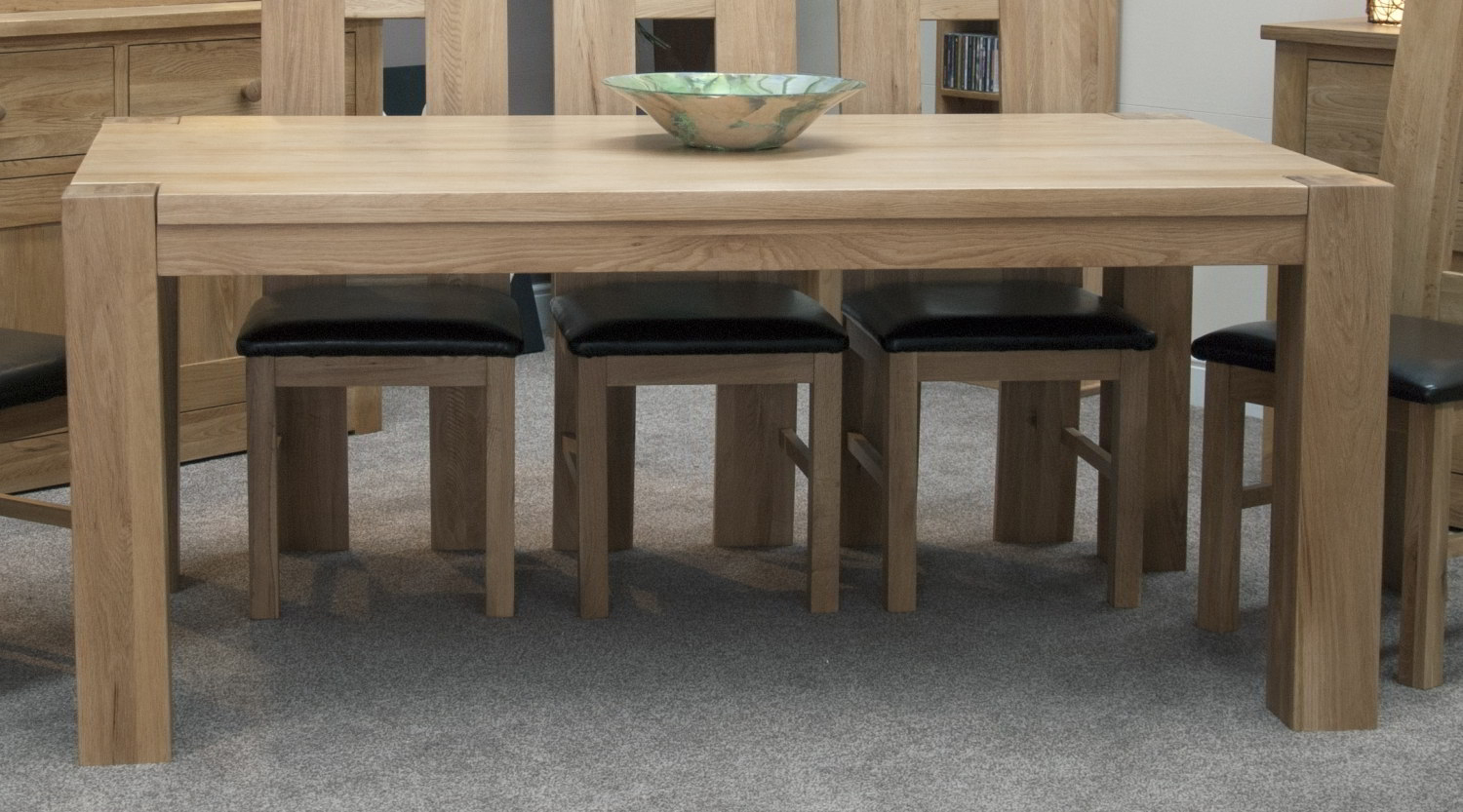 Details About Pemberton Solid Oak Dining Room Furniture Large Chunky Dining Table inside proportions 1500 X 833