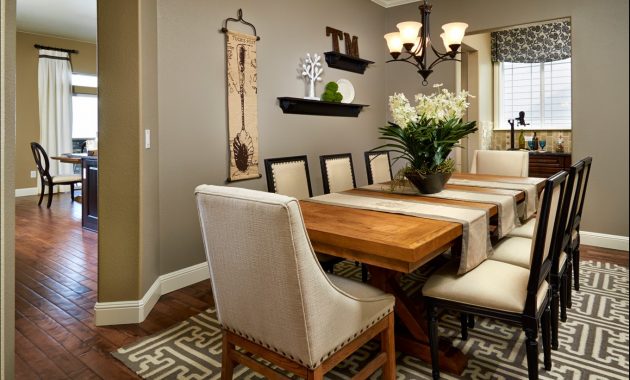 Entrancing Dining Table Centerpiece Ideas Of Beautifull intended for measurements 1361 X 902