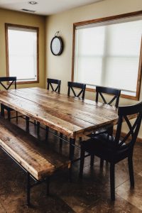 Lake House Decor Ideas Barnwood Dining Table Reclaimed with regard to measurements 735 X 1102