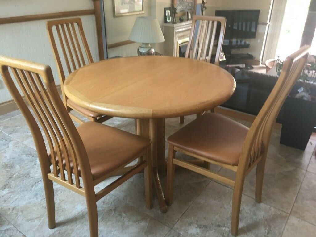 Medium Oak Round And Also Extending Dining Table 4 Chairs With Matching Sideboard Good Condition In Blairgowrie Perth And Kinross Gumtree regarding size 1024 X 768