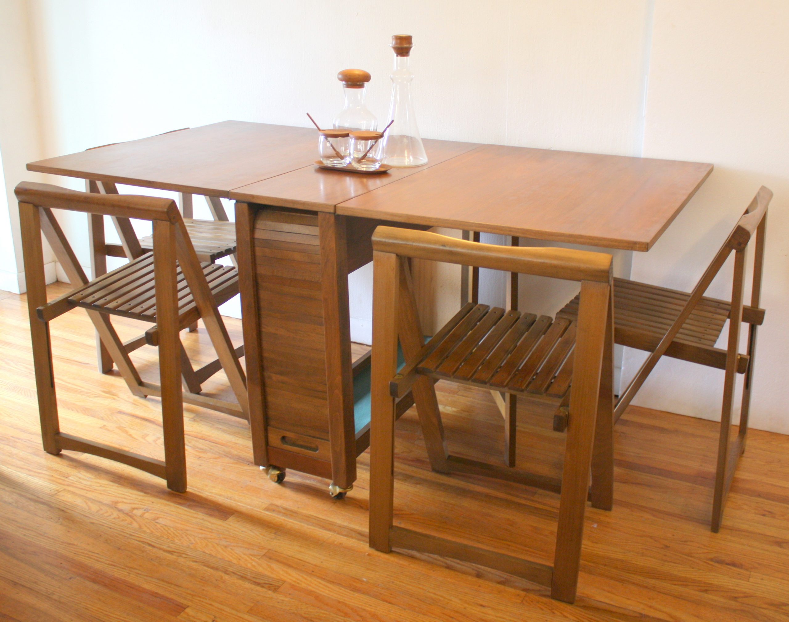 Mid Century Modern Gateleg Table With Folding Chairs within sizing 3040 X 2395