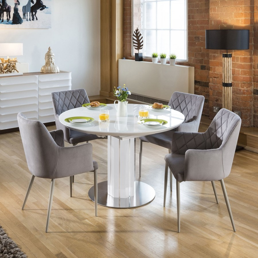 Modern Extending Dining Set Oval Round Glass Wht Table 4 Ice Chairs with dimensions 900 X 900