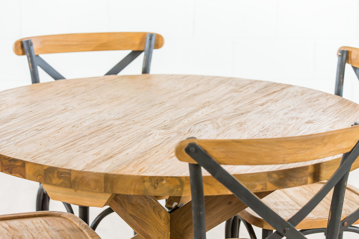 Oslo Dining Table Round in size 1200 X 800