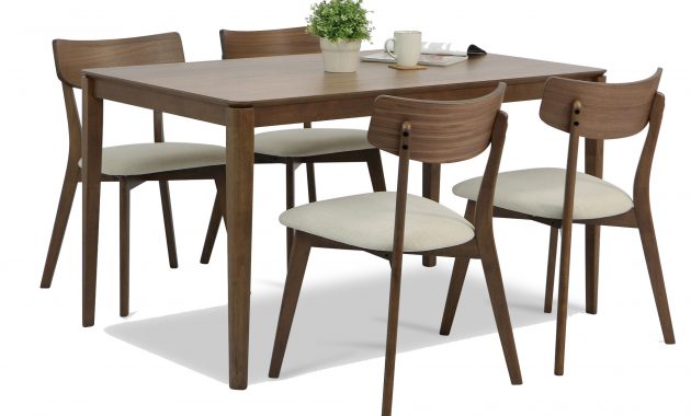 Royce Dining Table Set B 14 throughout proportions 2000 X 1328