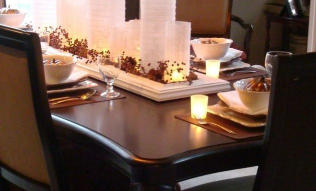 Simple Christmas Table Centerpieces Ideas For Your Dining intended for sizing 820 X 1091