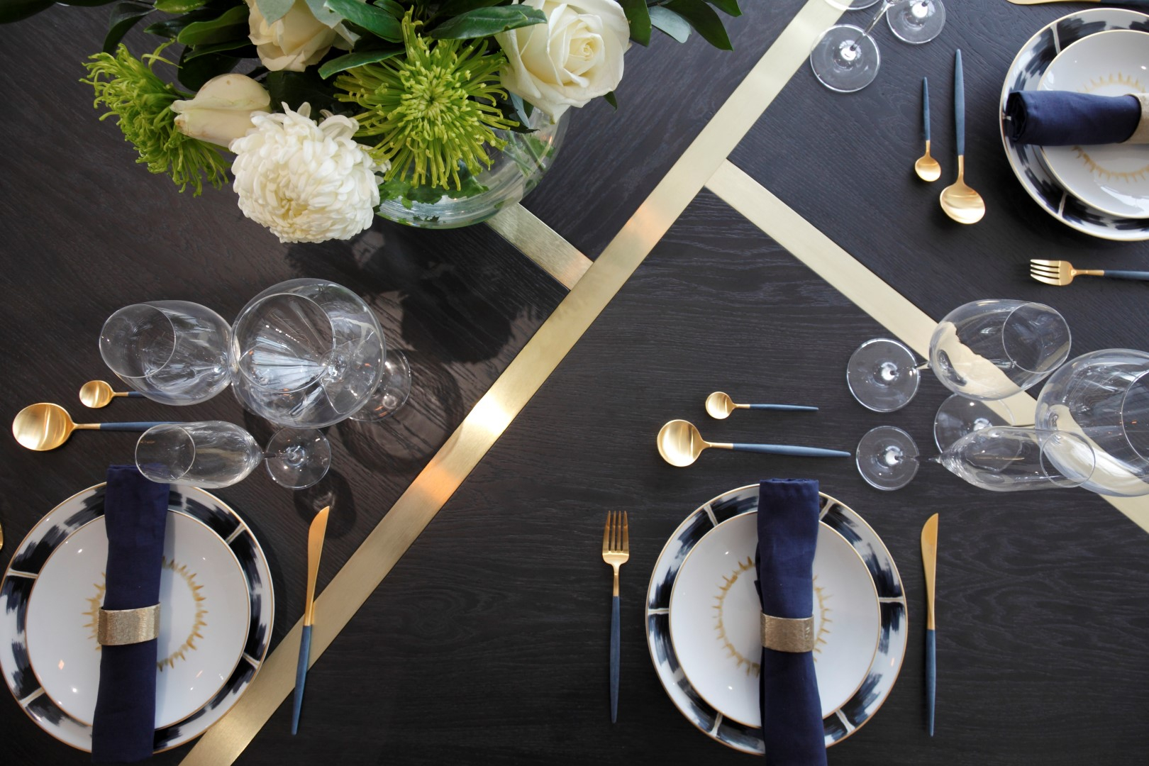 Top Tips For Stylish Dining Table Dressing pertaining to measurements 1620 X 1080