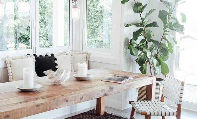 White Walls Wood Table Built In Bench Breakfast Nook within sizing 800 X 1200